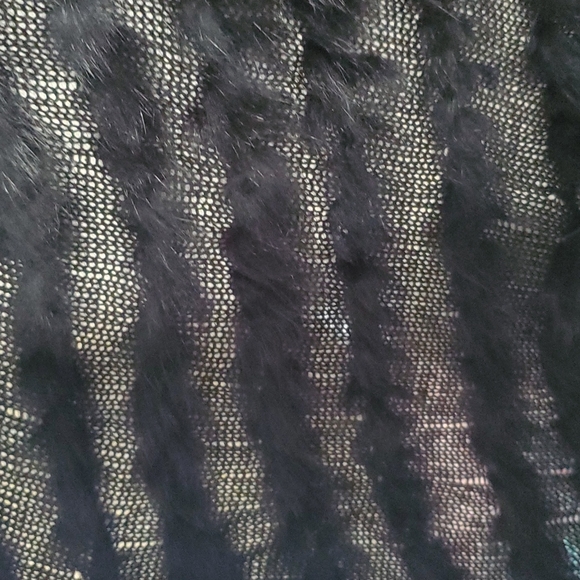 Metric Knits Black Rabbit Fur Sweater Vest Size S - Picture 6 of 6